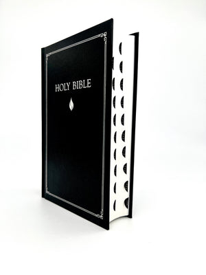 AP Defending the Faith Bible Personal-Carry Edition (Black/Hardback)